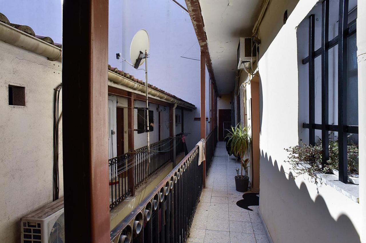 Mini Loft En Calle Amparo Madrid Exterior photo